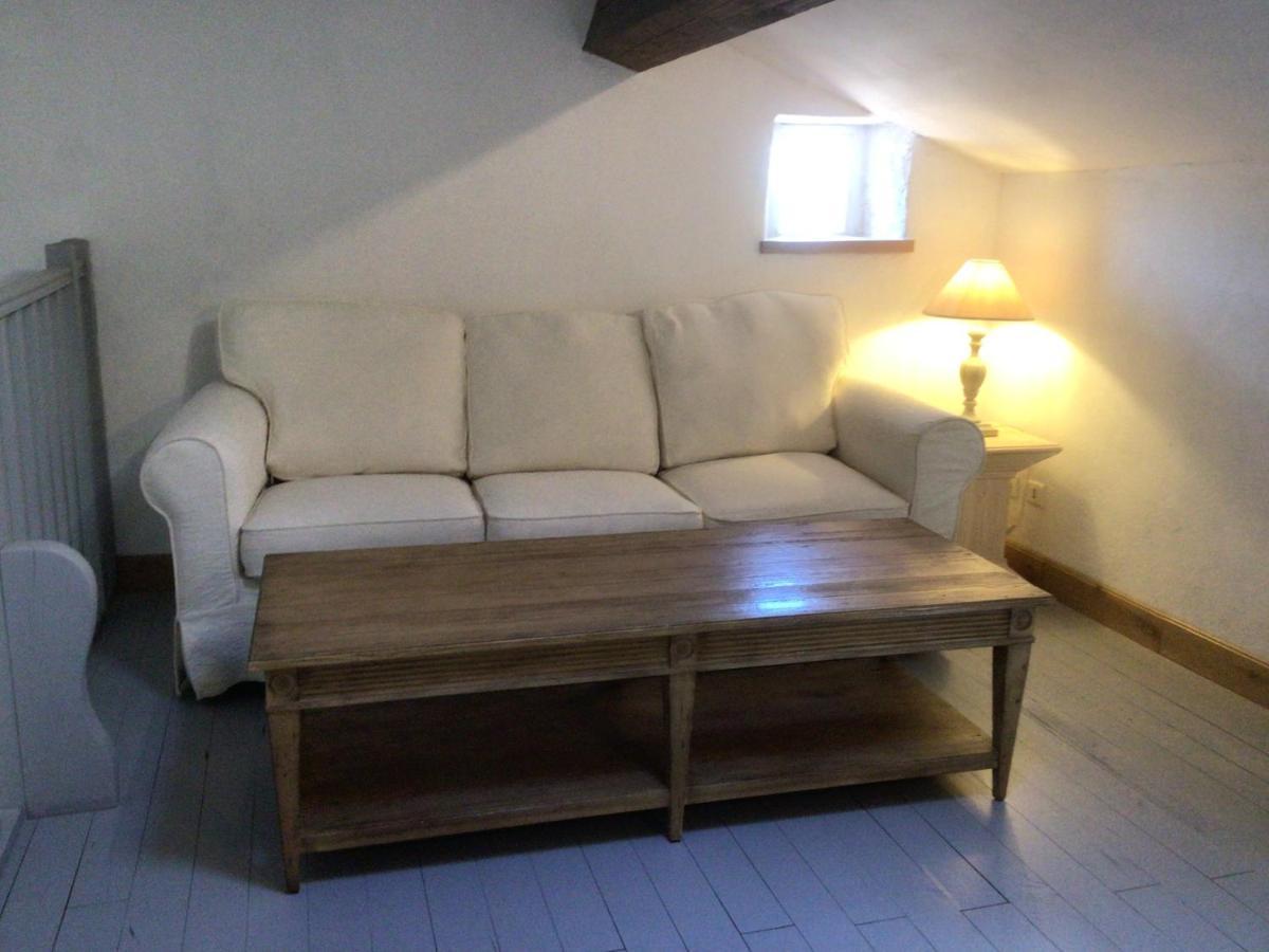 Mas Des Mourgues 2 - Chambres D'Hotes De Charme A Castelnau-Valence 발랑스 외부 사진