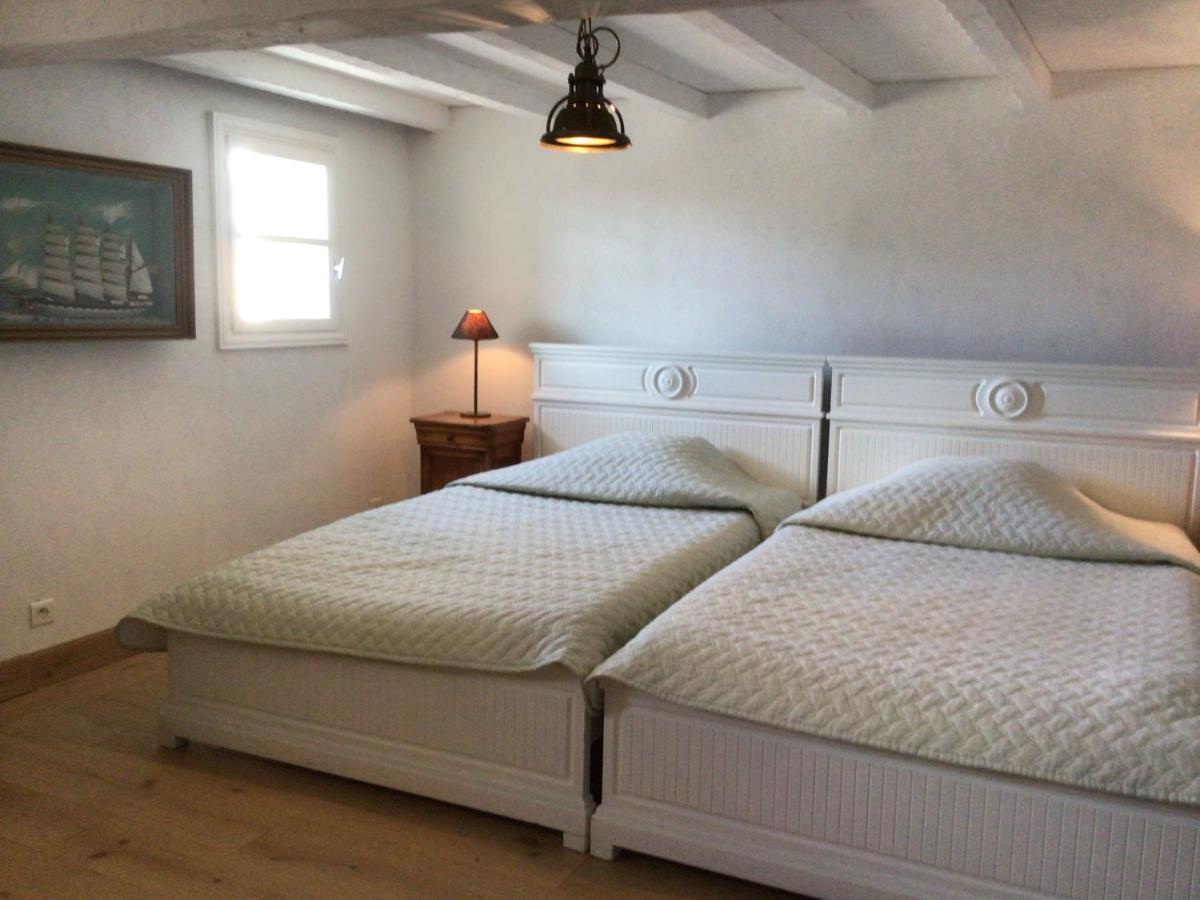 Mas Des Mourgues 2 - Chambres D'Hotes De Charme A Castelnau-Valence 발랑스 외부 사진