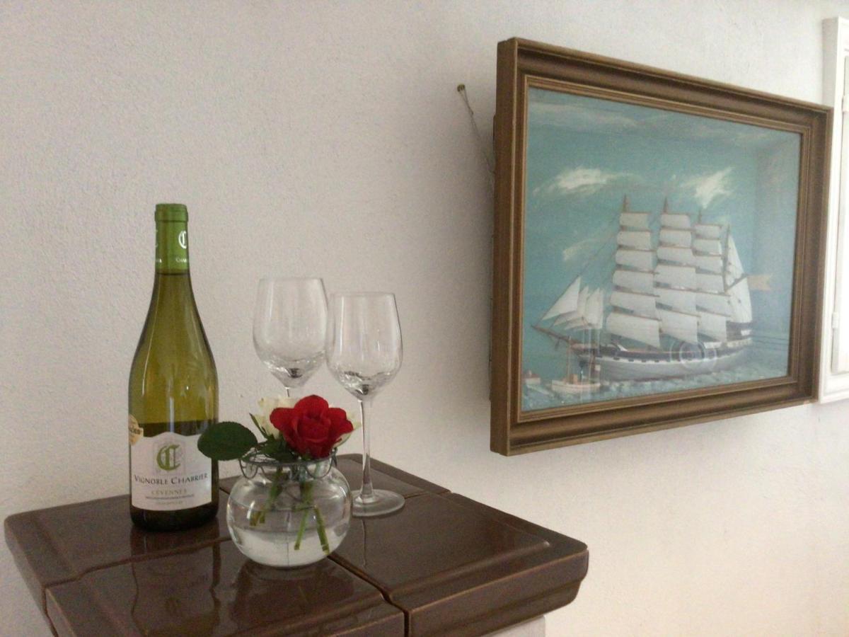 Mas Des Mourgues 2 - Chambres D'Hotes De Charme A Castelnau-Valence 발랑스 외부 사진